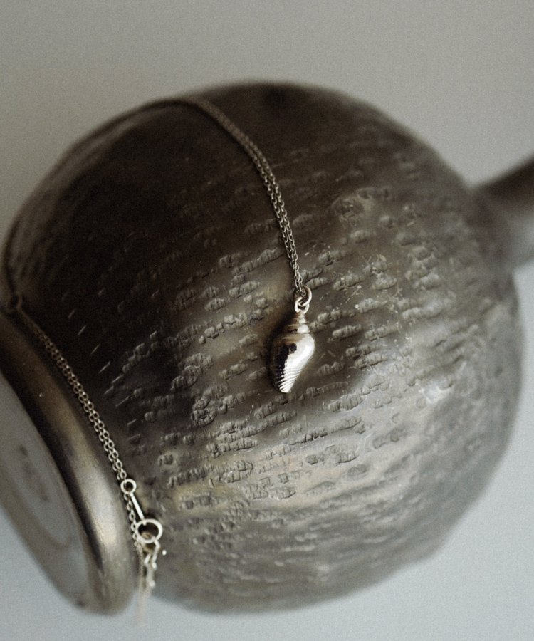 LIDNM / Llife ONLINE STORE / Llife VOLUTA SHELL NECKLACE