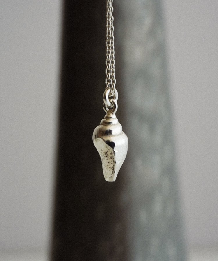 即完売‼️【Llife】VOLUTA SHELL NECKLACE LIDNM ONLINE STORE