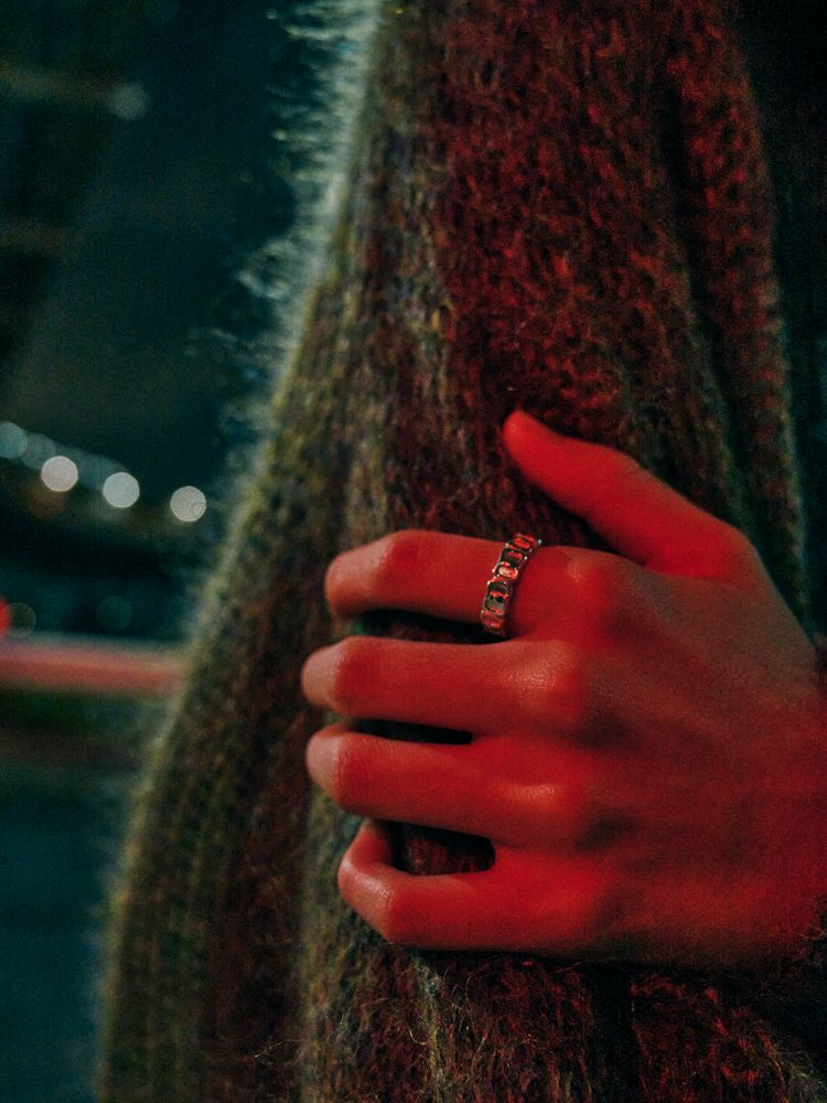 Llife BOTTON BAND RING