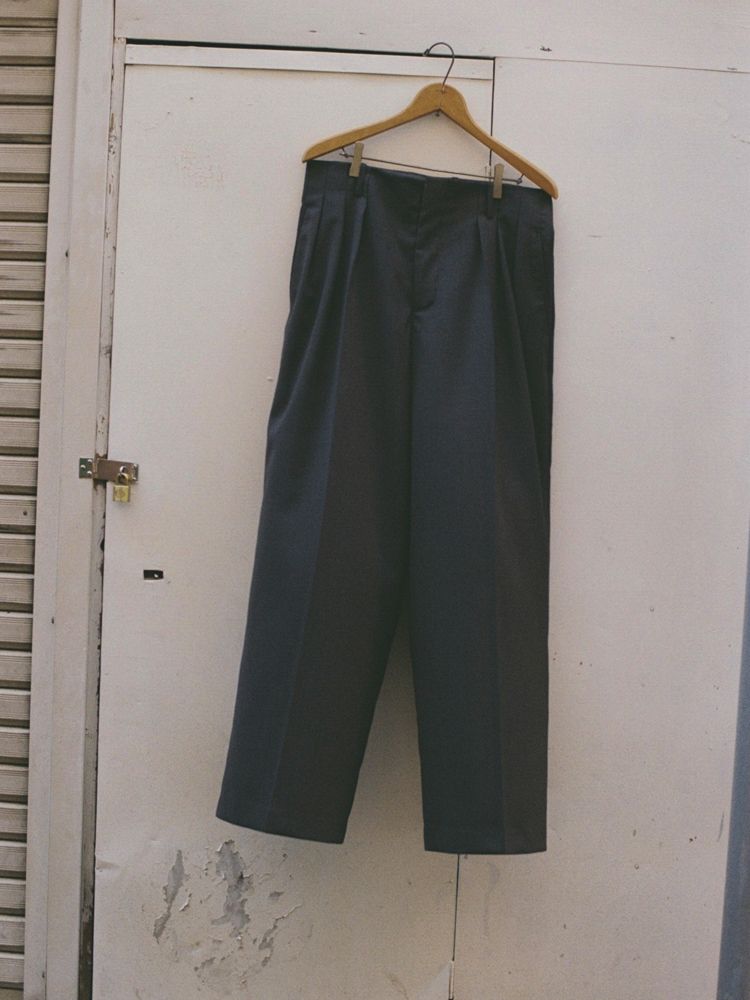 Llife DOBBY MESH BAGGY SLACKS