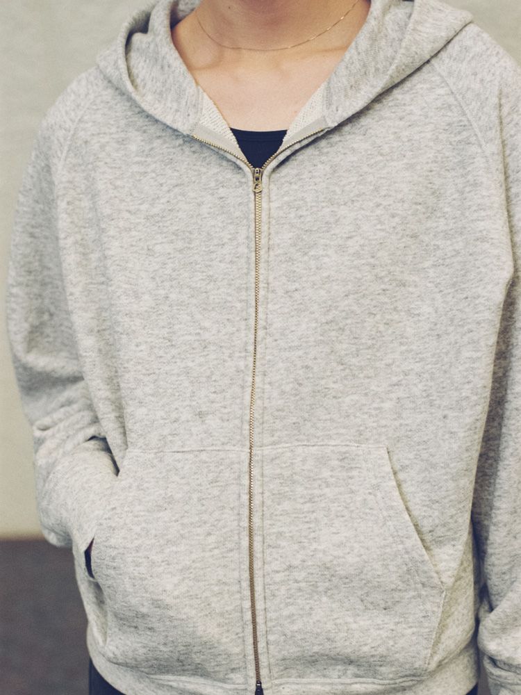 WOOL CASHMERE ZIP HOODIE