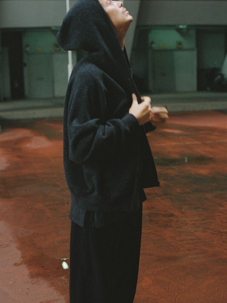 WOOL CASHMERE ZIP HOODIE