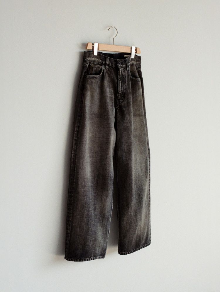 Straight Heritage Denim Pants