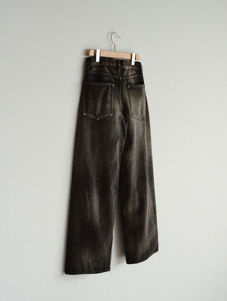 Straight Heritage Denim Pants