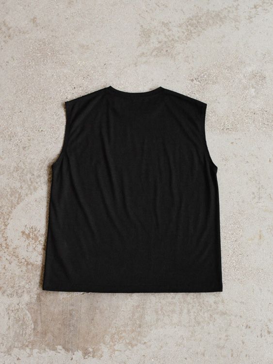 MERINO WOOL SLEEVELESS TEE