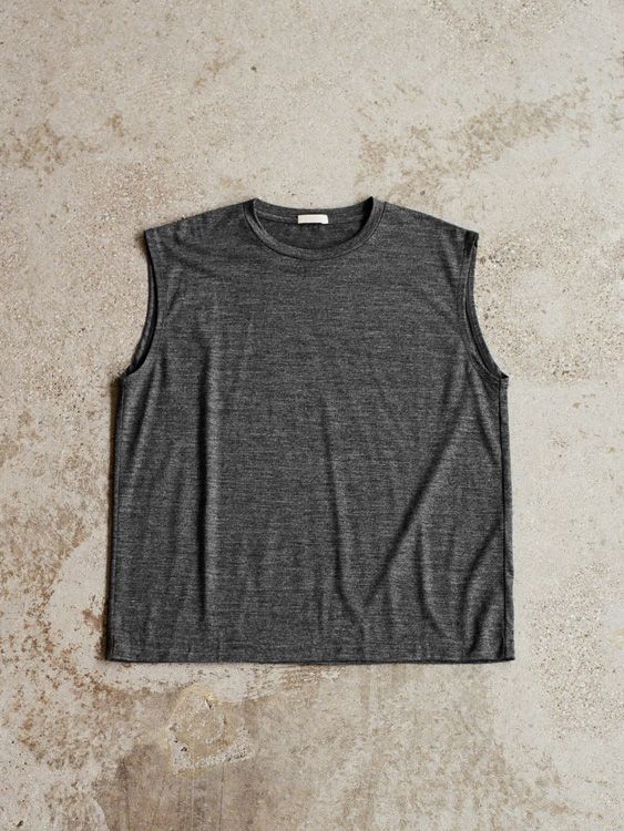 MERINO WOOL SLEEVELESS TEE