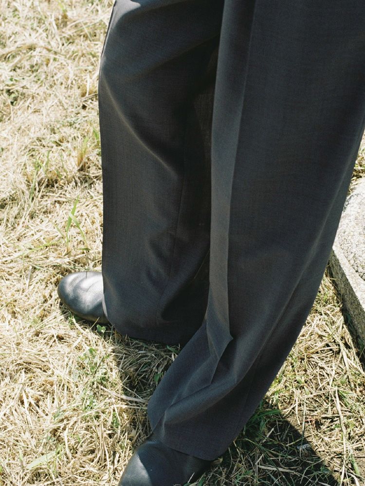 SUPER LIGHT WOOL TROUSERS