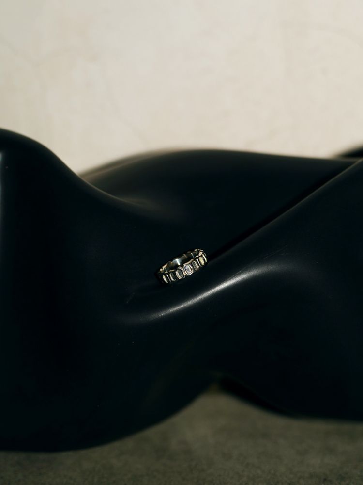 Llife BOTTON BAND RING