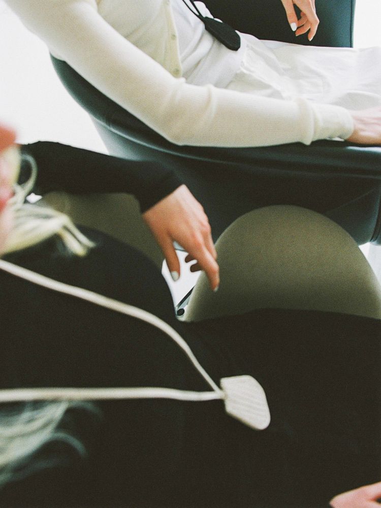 Llife LEATHER CLOCHETTE