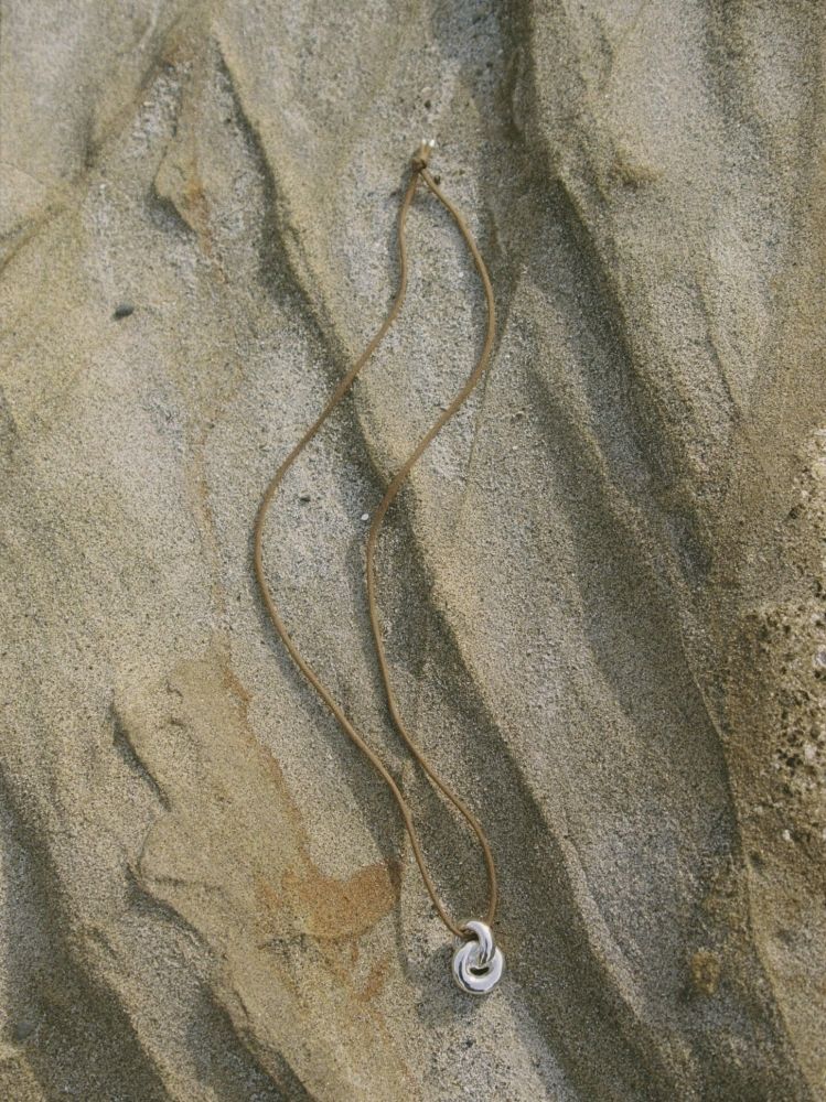 Llife DOUBLE RING PENDANT