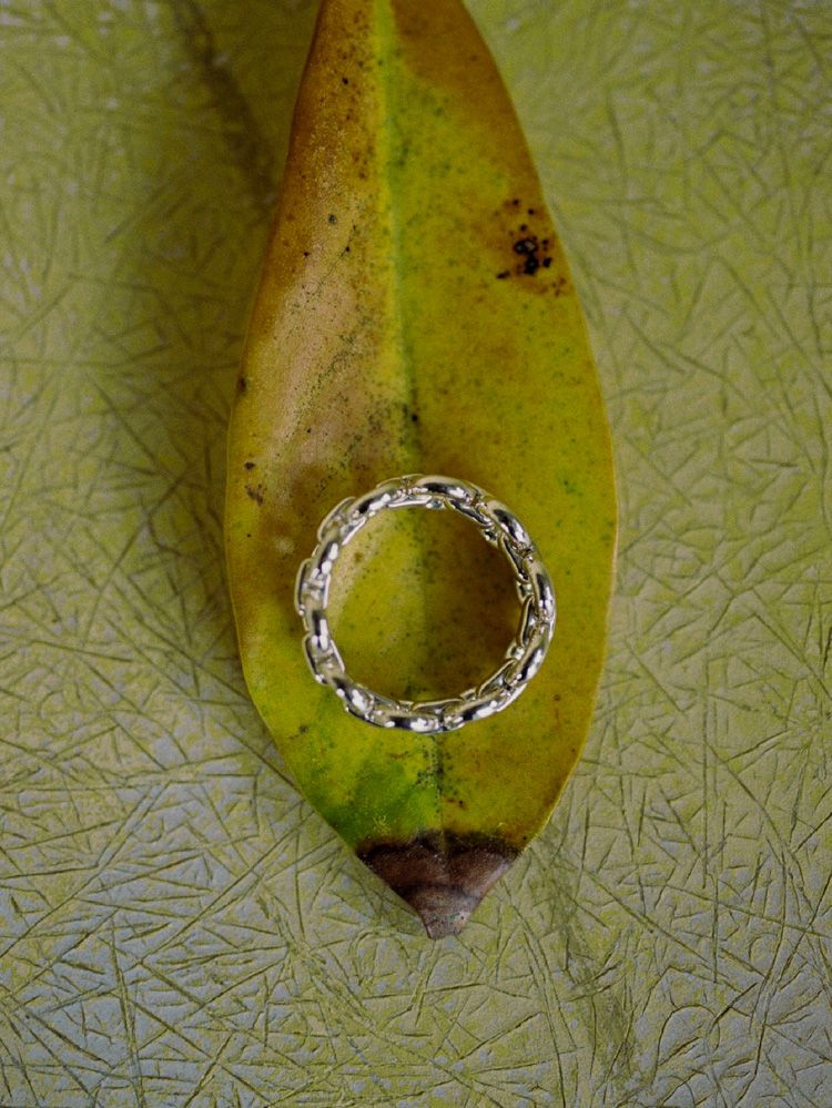 Llife RIPPLE CHAIN RING