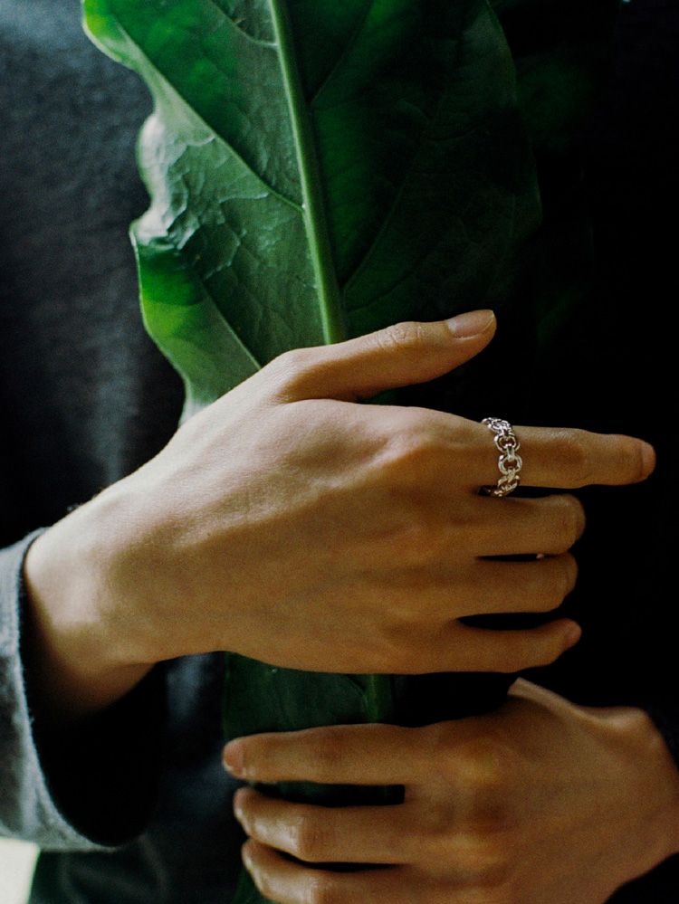 Llife RIPPLE CHAIN RING