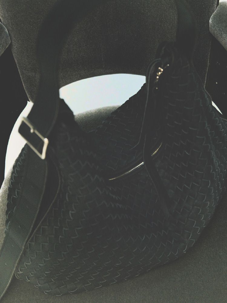 Llife COW LEATHER MESH BAG