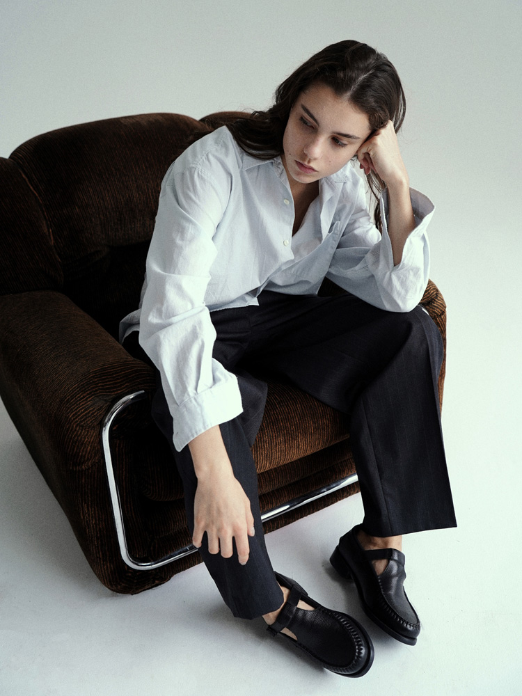 Llife LEATHER T-STRAP LOAFER