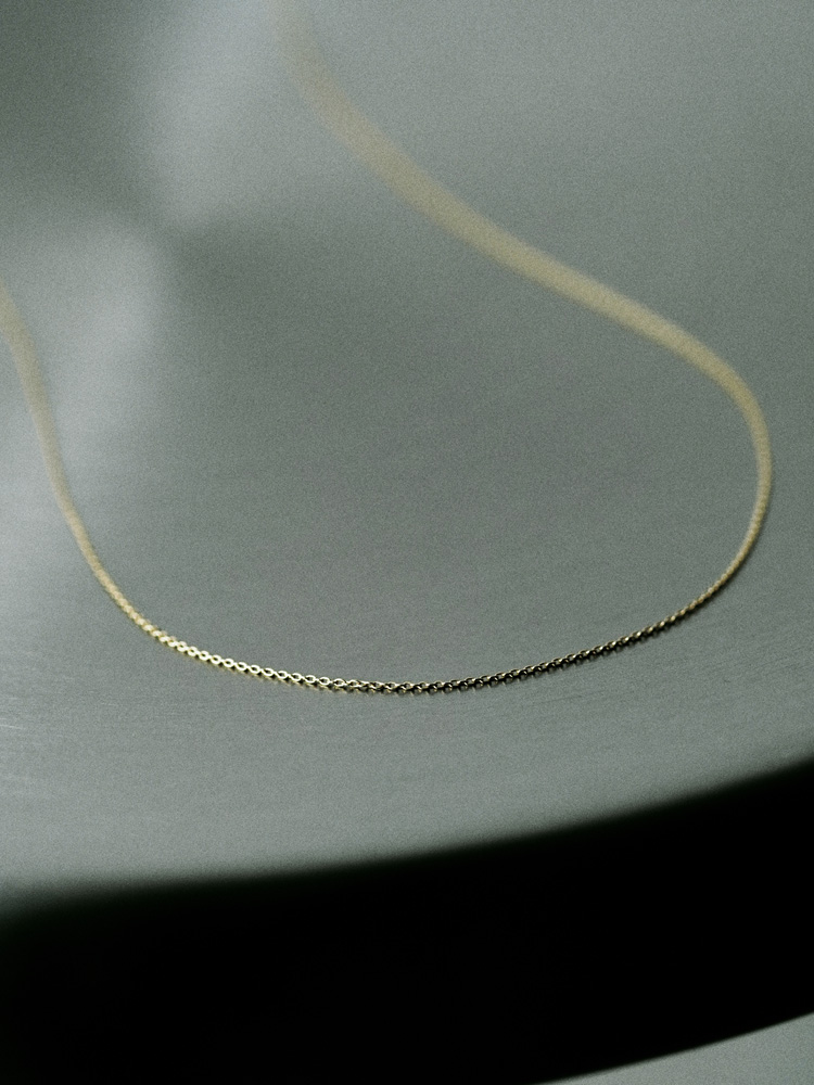 Llife K10 TRACE CHAIN NECKLACE