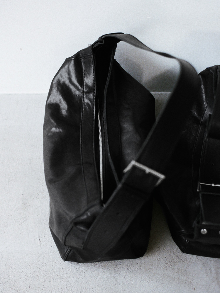 Llife POLISHED COW LEATHER NEWSPAPER BAG