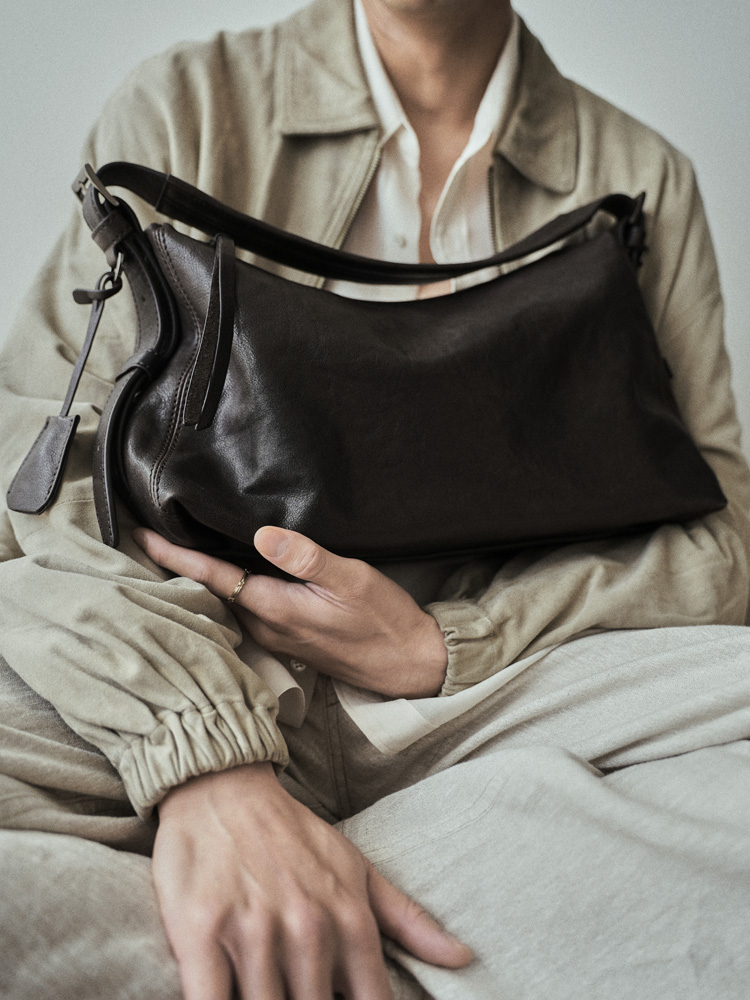 Llife COW LEATHER HOBO BAG