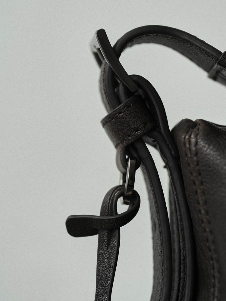 Llife COW LEATHER HOBO BAG