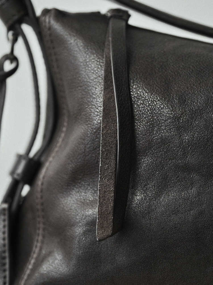 Llife COW LEATHER HOBO BAG