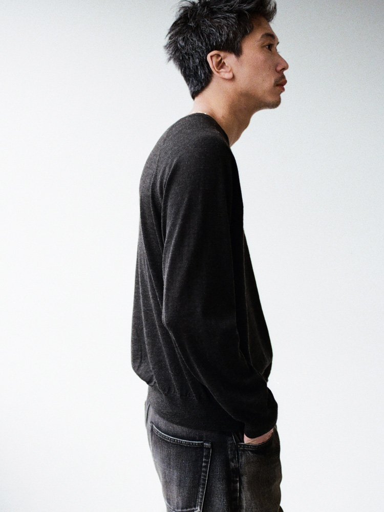 W/Si/Ca 18G V Neck Knit