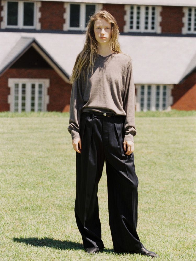 W/Si/Ca 18G V Neck Knit