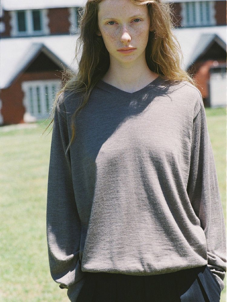 W/Si/Ca 18G V Neck Knit