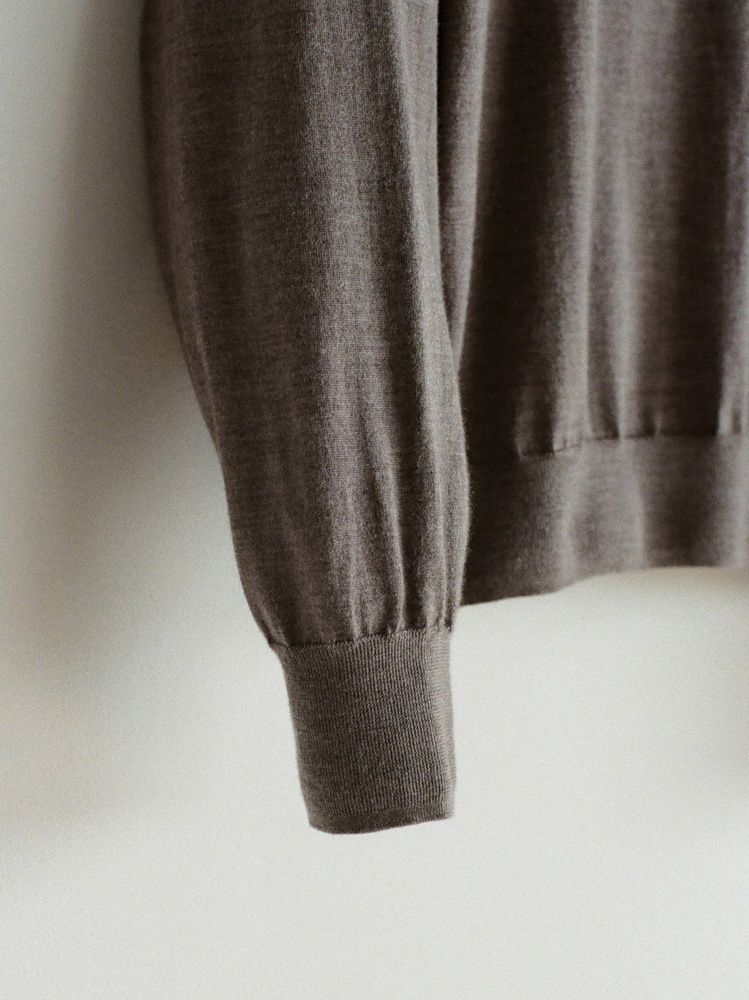 W/Si/Ca 18G V Neck Knit