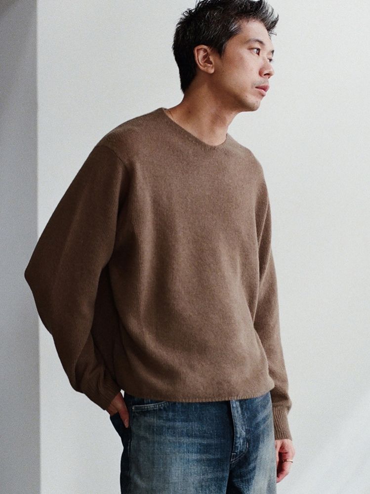 Cashmere Slouch V-neck