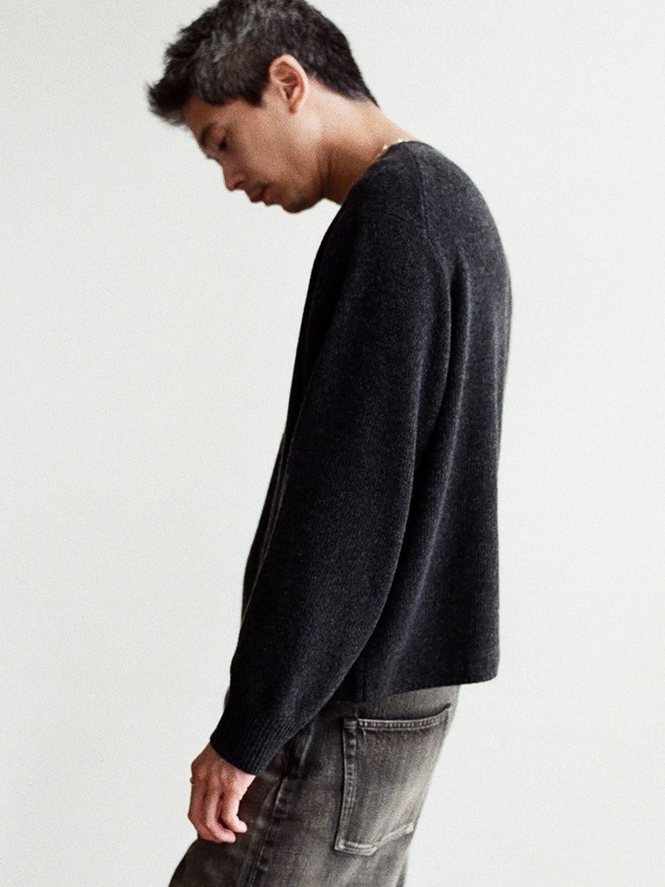 Cashmere Slouch V-neck