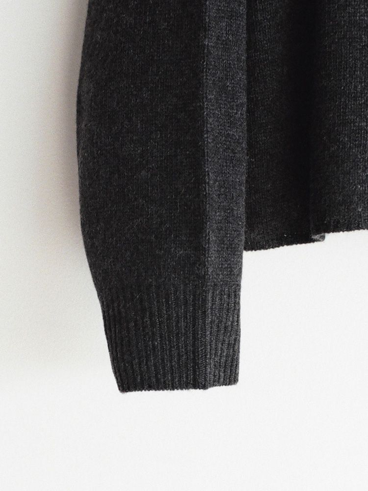 Cashmere Slouch V-neck