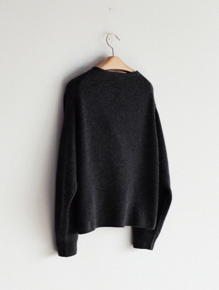 Cashmere Slouch V-neck