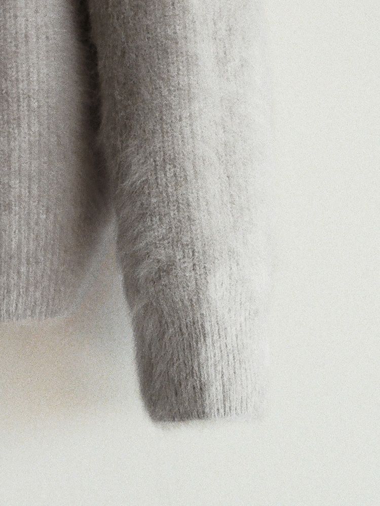 Fox Cashmere V Knit