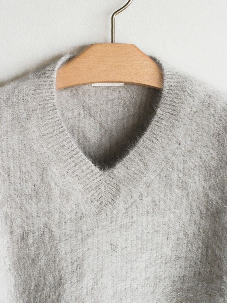 Fox Cashmere V Knit