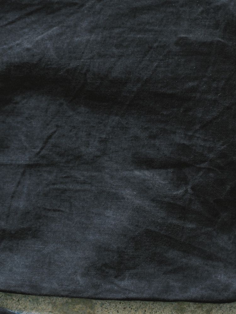 CRACK WASHED BAGGY DENIM PANTS