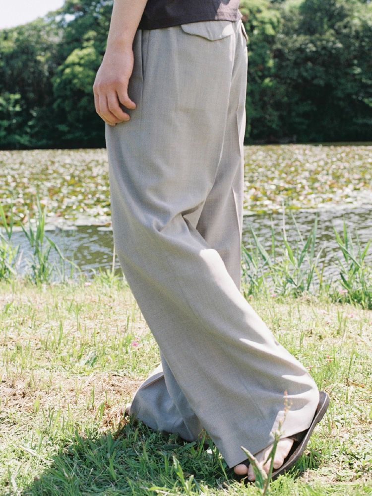 SUPER LIGHT WOOL TROUSERS