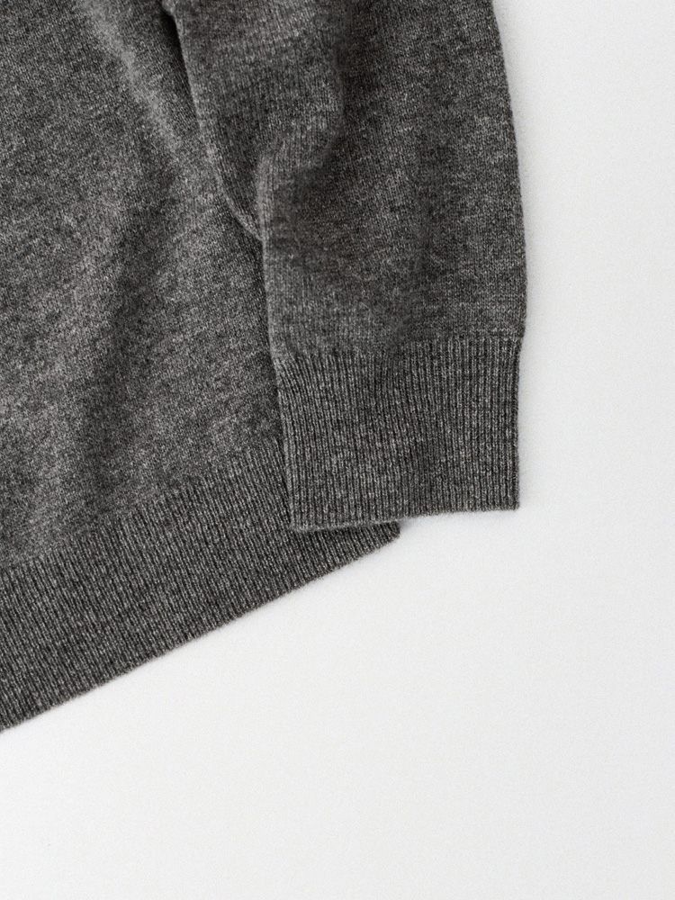W/Ca Milled V-Neck Knit
