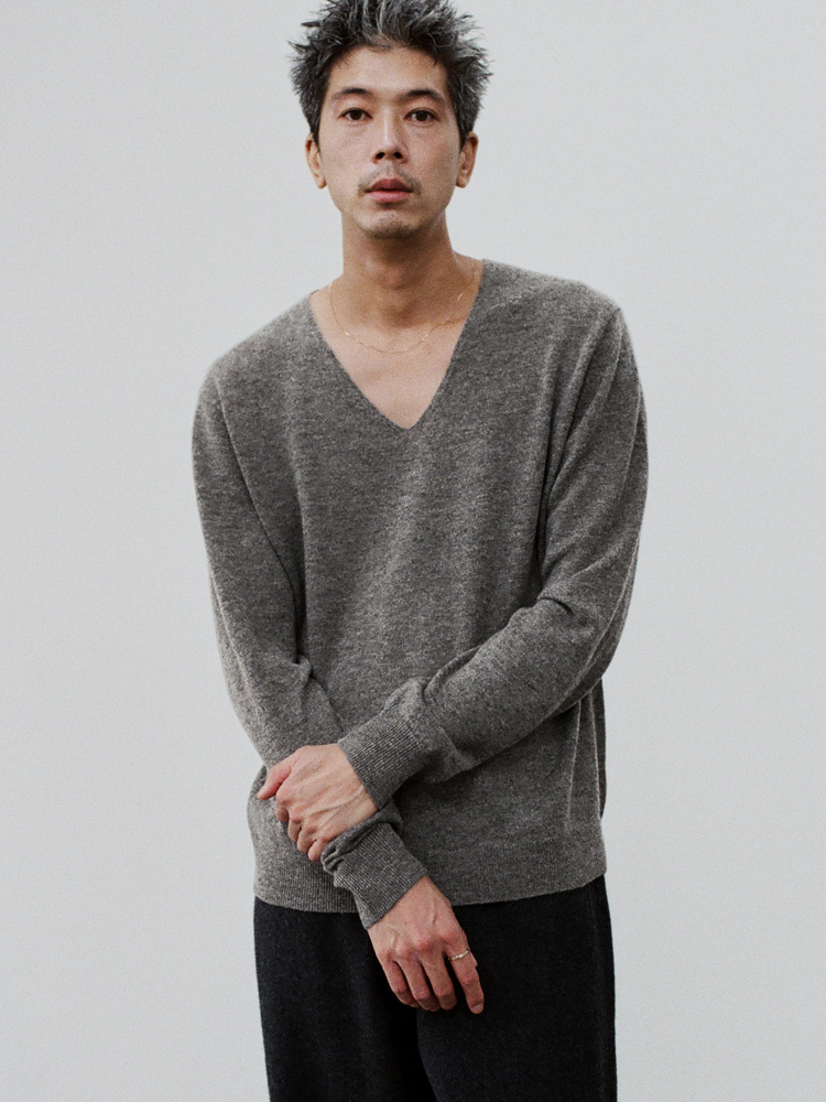 W/Ca Milled V-Neck Knit