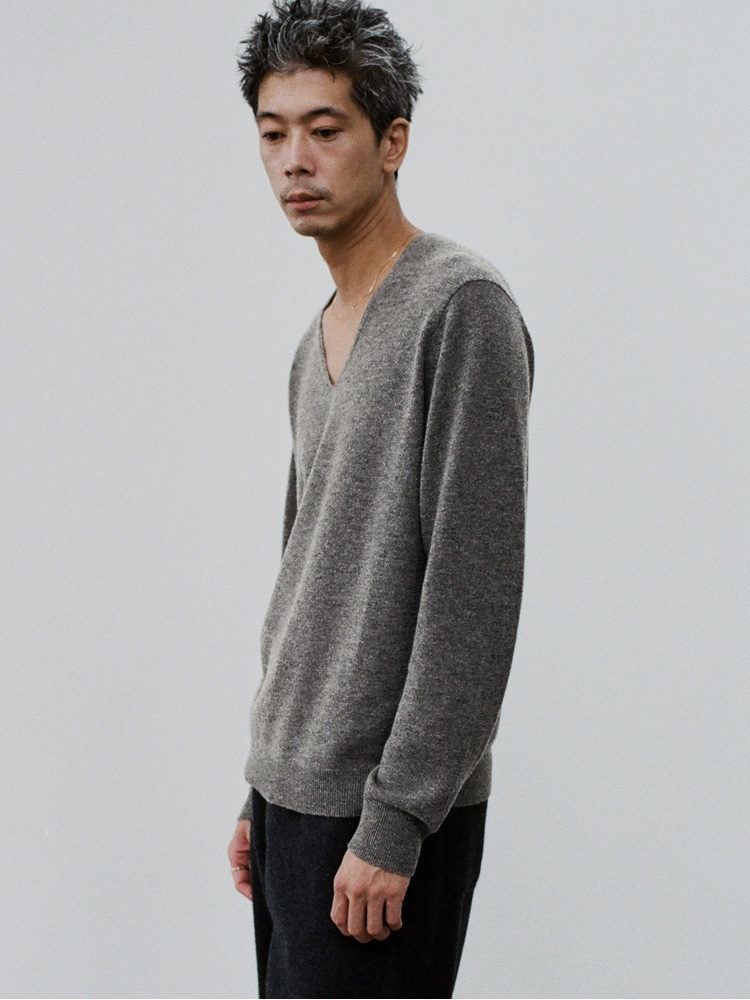 W/Ca Milled V-Neck Knit