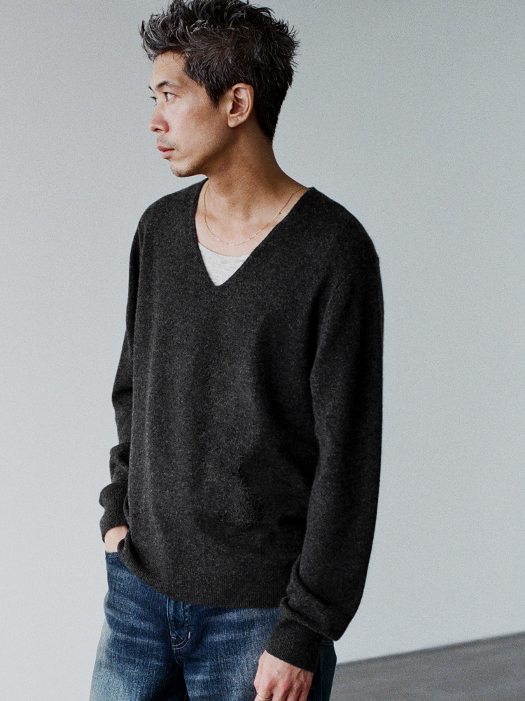 W/Ca Milled V-Neck Knit