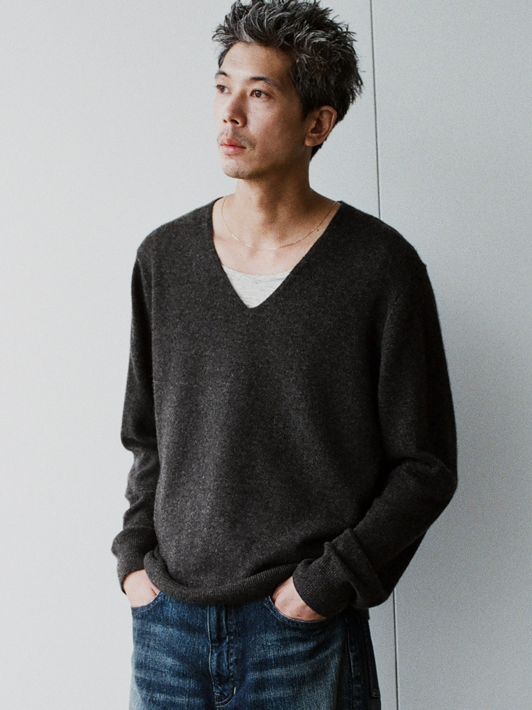 W/Ca Milled V-Neck Knit