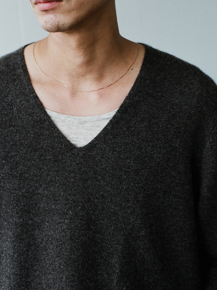 W/Ca Milled V-Neck Knit