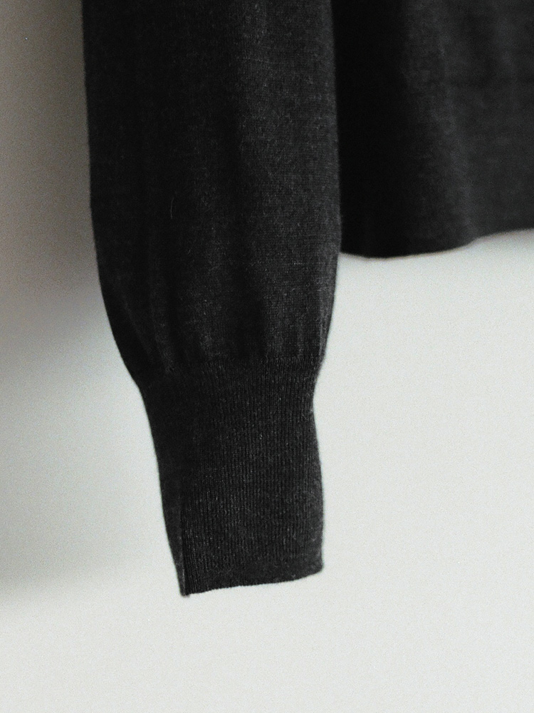 W/Si/Ca 18G Crew Cardigan