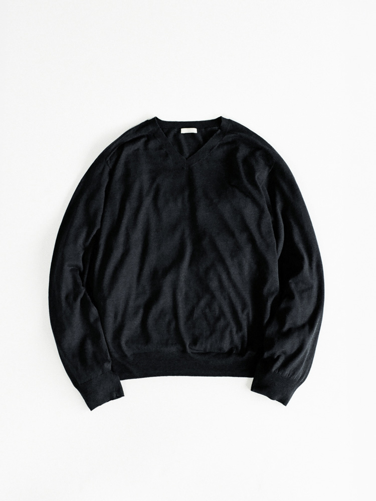 Si/L V-Neck Knit