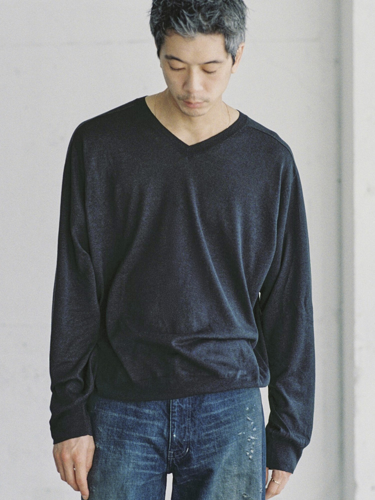 Si/L V-Neck Knit
