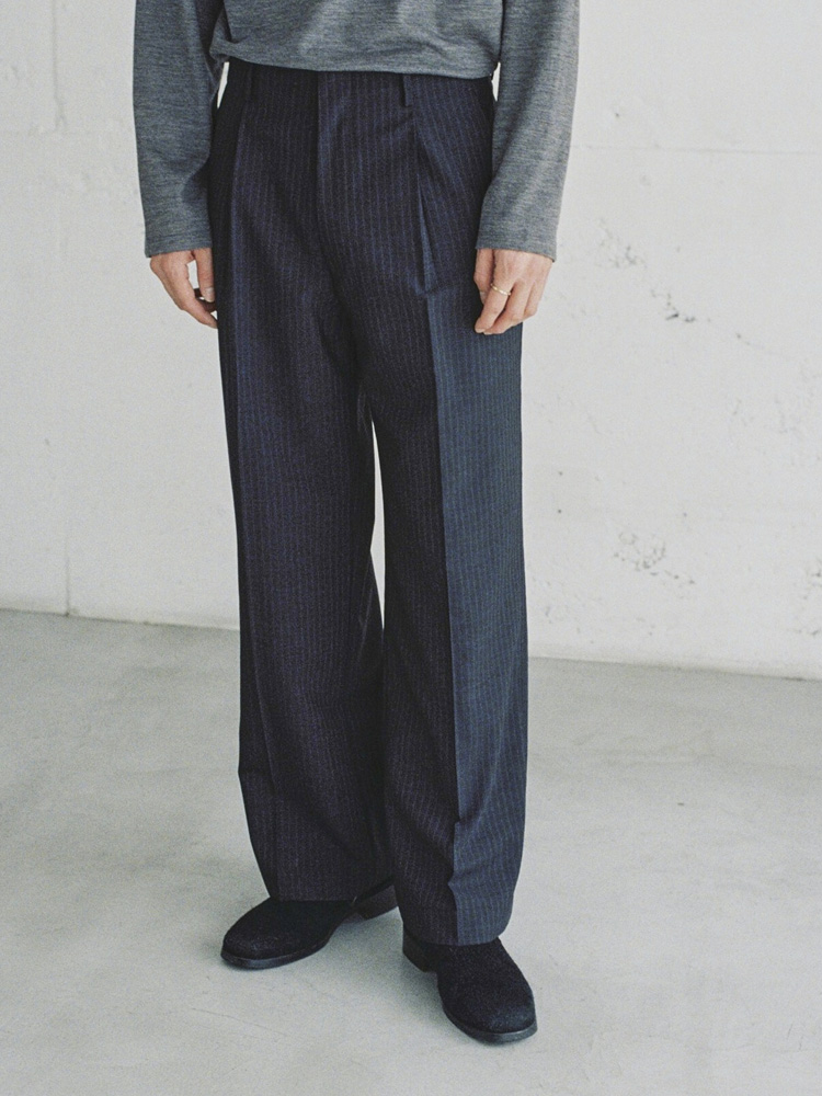 Wool Subtle Flare Slacks
